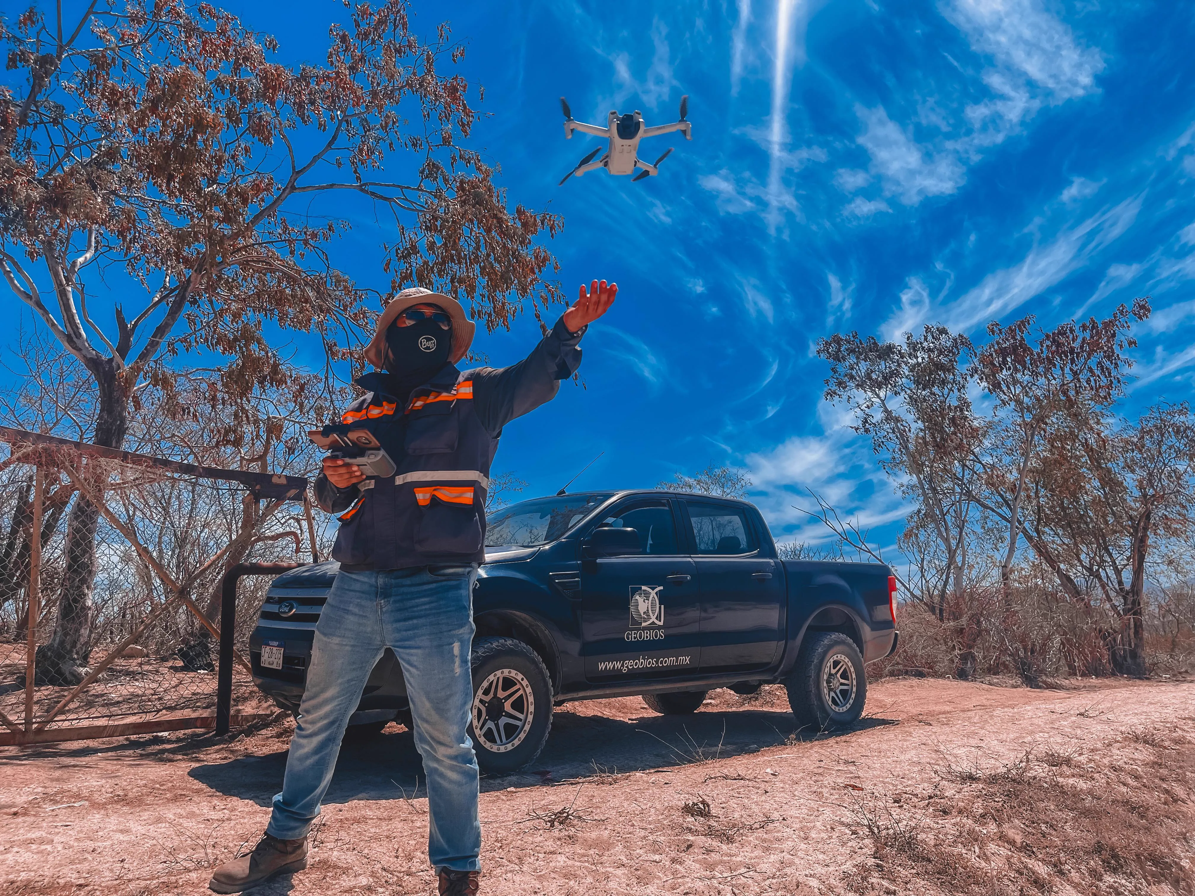 Equipamiento de drones especializado